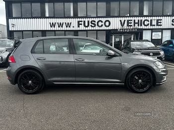 Used Volkswagen Golf 2017 for sale - 78430702: Photo