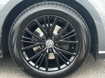 Used Volkswagen Golf 2017 for sale - 78430702: Photo