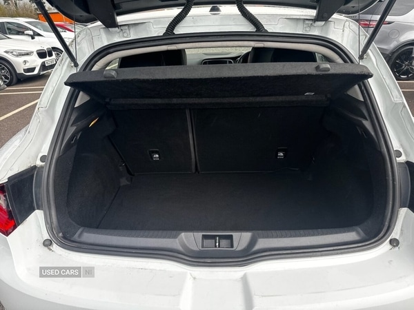 Used Renault Megane 2016 for sale - 78205674: Photo 8