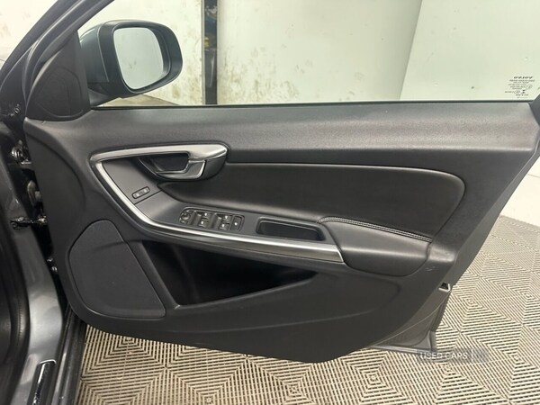 Used Volvo V60 2018 for sale - 76296544: Photo 15