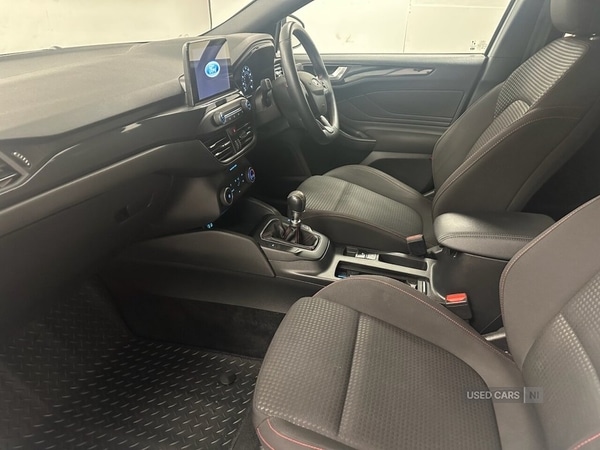 Used Ford Focus 2021 for sale - 76927218: Photo 11