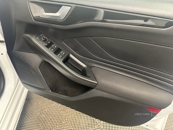 Used Ford Focus 2021 for sale - 76927218: Photo 18