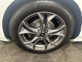 Used Ford Focus 2021 for sale - 76927218: Photo