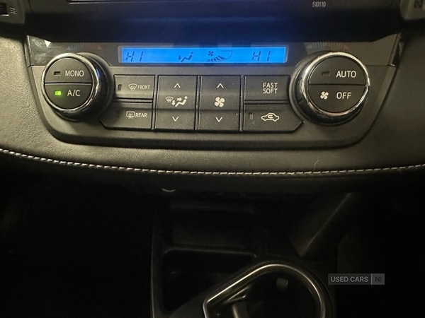 Used Toyota RAV4 2016 for sale - 76702864: Photo 25