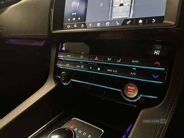 Used Jaguar F-Pace 2019 for sale - 76977197: Photo 30