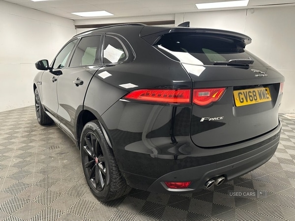 Used Jaguar F-Pace 2019 for sale - 76977197: Photo 5