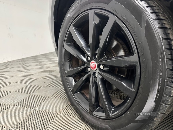 Used Jaguar F-Pace 2019 for sale - 76977197: Photo 9