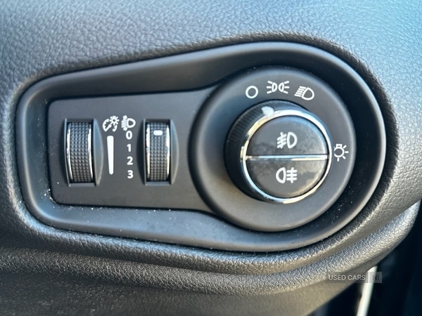 Used Jeep Renegade 2020 for sale - 78116954: Photo 21