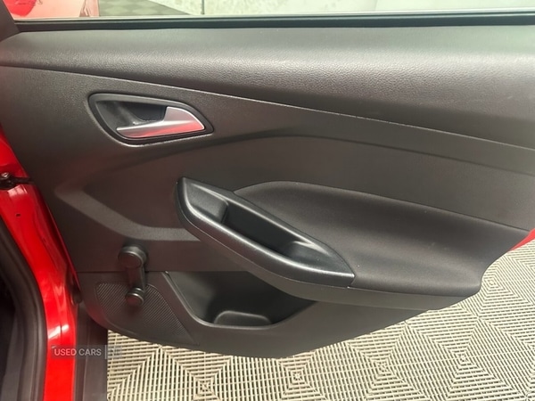 Used Ford Focus 2017 for sale - 76671768: Photo 11