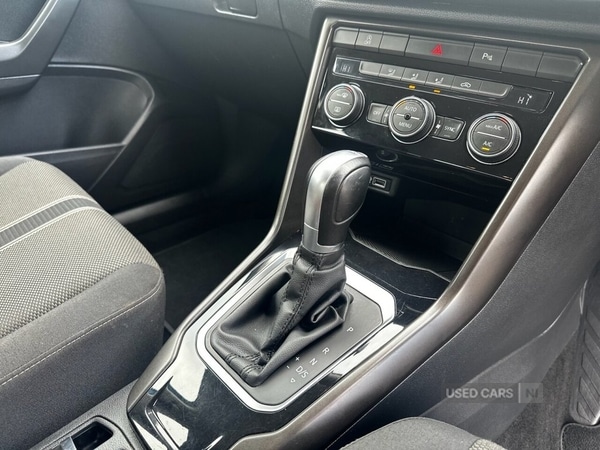 Used Volkswagen T-Roc 2019 for sale - 78186047: Photo 42