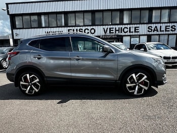 Used Nissan Qashqai 2017 for sale - 78797571: Photo