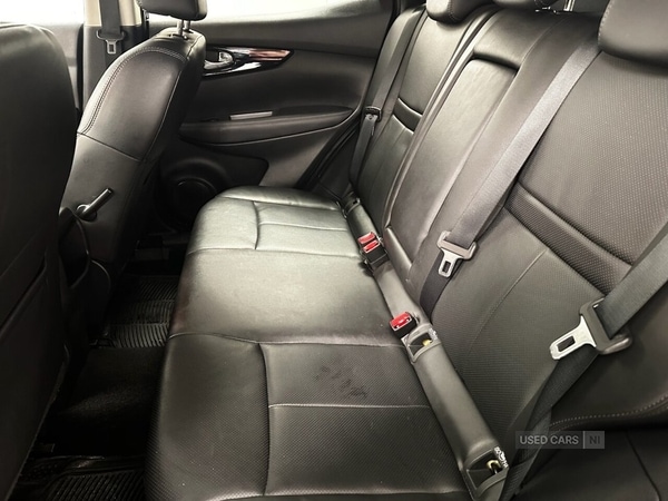 Used Nissan Qashqai 2017 for sale - 77120949: Photo 11