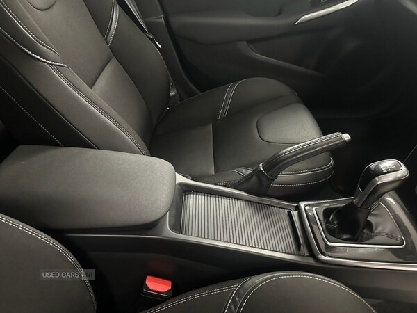 Used Volvo V40 2017 for sale - 76667558: Photo 20