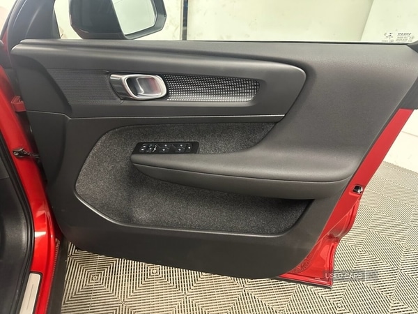 Used Volvo XC40 2021 for sale - 76659528: Photo 15