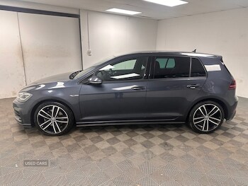 Used Volkswagen Golf 2018 for sale - 77009081: Photo