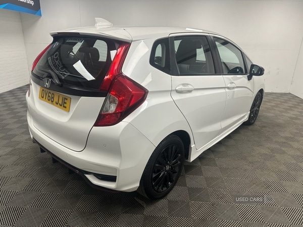 Used Honda Jazz 2018 for sale - 76240452: Photo 9