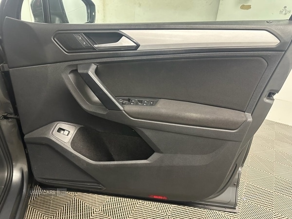 Used Volkswagen Tiguan 2017 for sale - 76372009: Photo 14