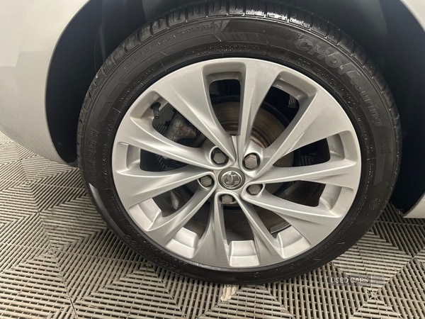 Used Vauxhall Astra 2017 for sale - 76153702: Photo 10