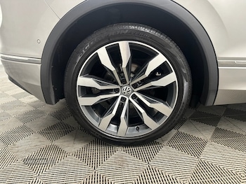 Used Volkswagen Tiguan 2017 for sale - 74991378: Photo