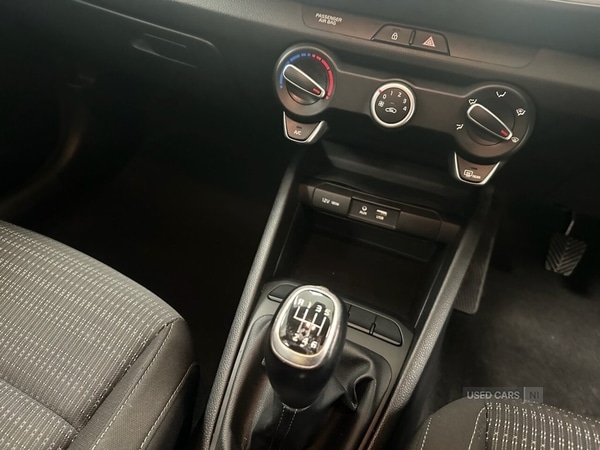 Used Kia Stonic 2018 for sale - 76593186: Photo 16