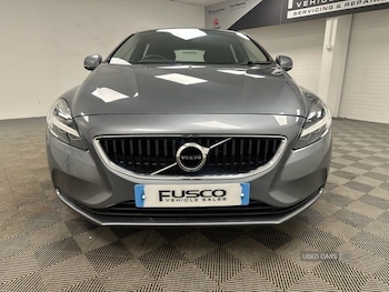 Used Volvo V40 2017 for sale - 76099718: Photo 2