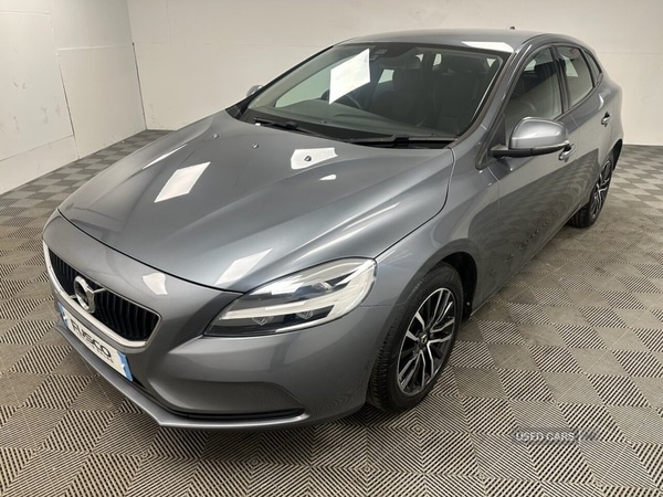 Used Volvo V40 2017 for sale - 76099718: Photo 3