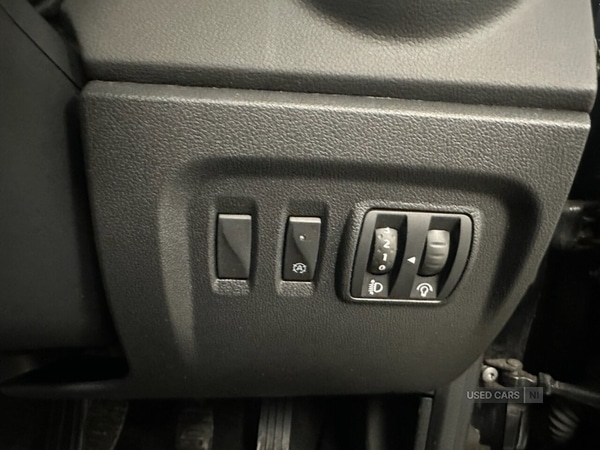 Used Renault Captur 2018 for sale - 76936922: Photo 31