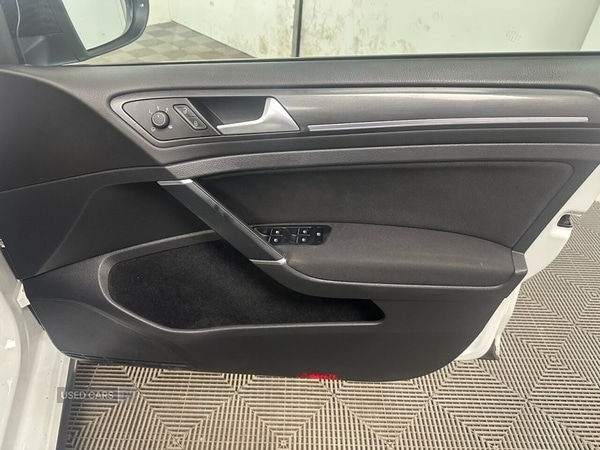 Used Volkswagen Golf 2018 for sale - 76753407: Photo 15