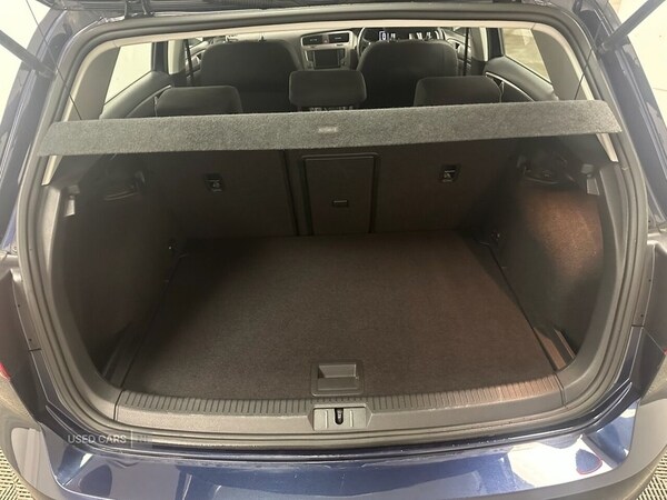 Used Volkswagen Golf 2015 for sale - 76240455: Photo 8