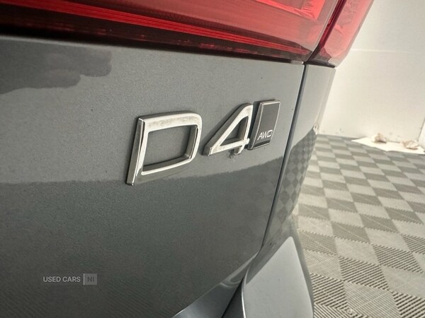 Used Volvo XC60 2018 for sale - 76441480: Photo 7