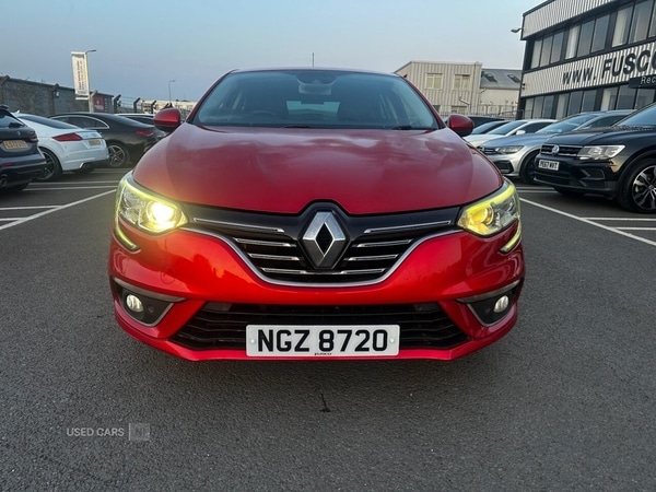 Used Renault Megane 2016 for sale - 77978763: Photo 2