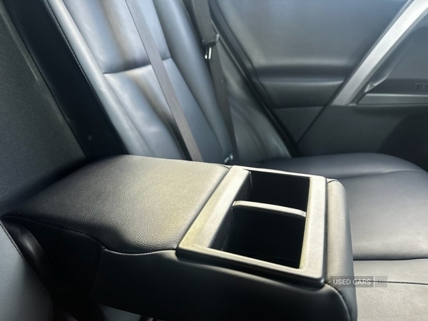 Used Toyota RAV4 2018 for sale - 78116957: Photo 11