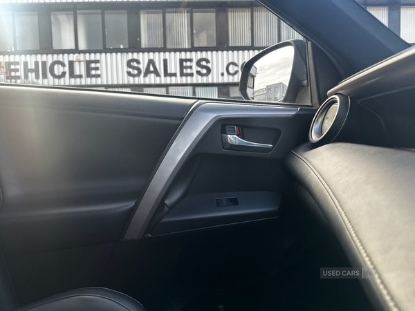 Used Toyota RAV4 2018 for sale - 78116957: Photo 25