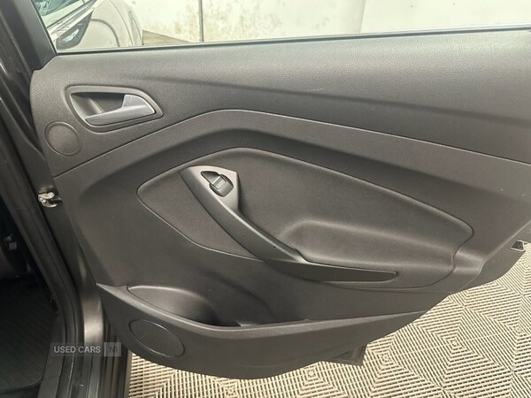 Used Ford C-Max 2015 for sale - 76216334: Photo 12