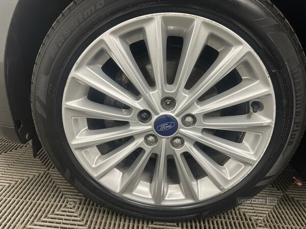 Used Ford C-Max 2015 for sale - 76216334: Photo 5