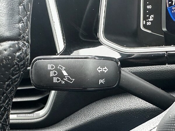 Used Volkswagen T-Roc 2023 for sale - 77941053: Photo 24