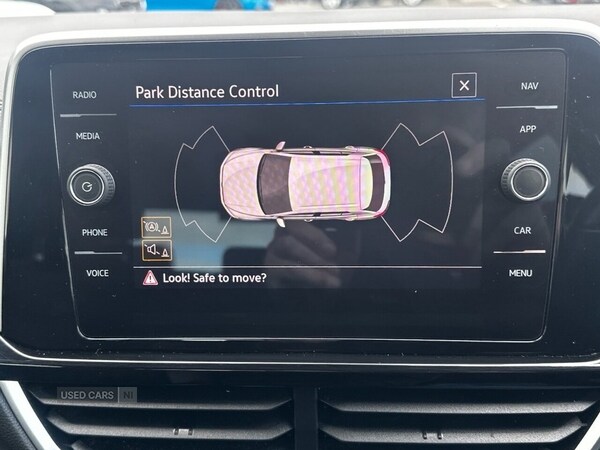 Used Volkswagen T-Roc 2023 for sale - 77941053: Photo 29