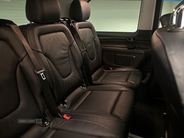 Used Mercedes-Benz V-Class 2015 for sale - 76315320: Photo 12
