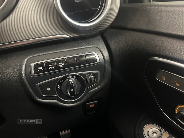 Used Mercedes-Benz V-Class 2015 for sale - 76315320: Photo 19