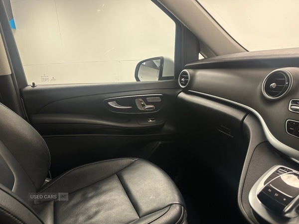 Used Mercedes-Benz V-Class 2015 for sale - 76315320: Photo 24