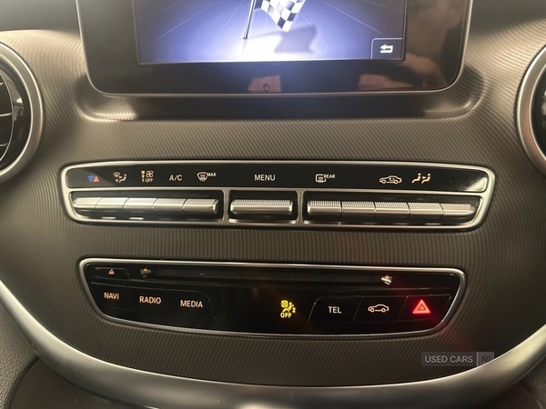Used Mercedes-Benz V-Class 2015 for sale - 76315320: Photo 25