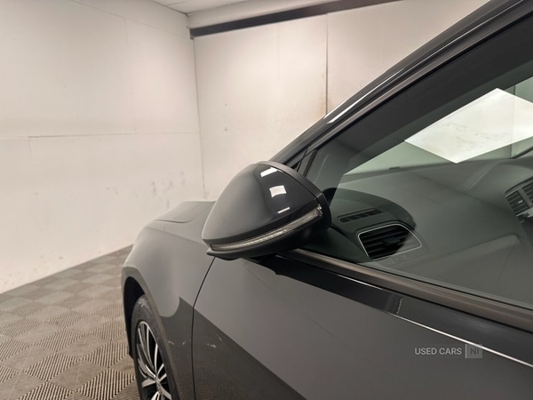 Used Volkswagen Golf 2017 for sale - 77041438: Photo 11