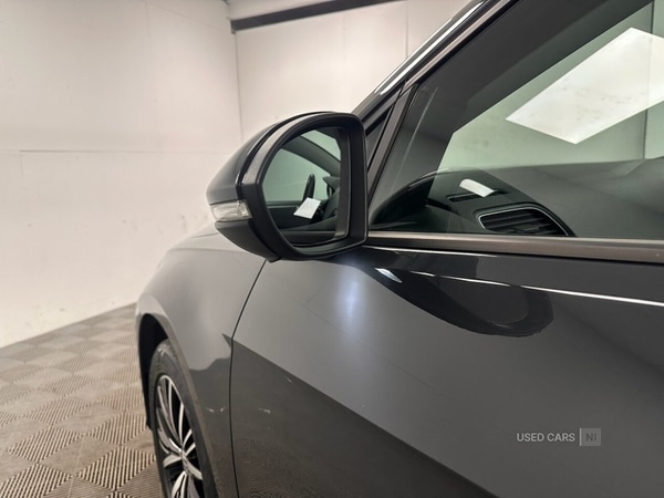 Used Volkswagen Golf 2017 for sale - 77041438: Photo 12