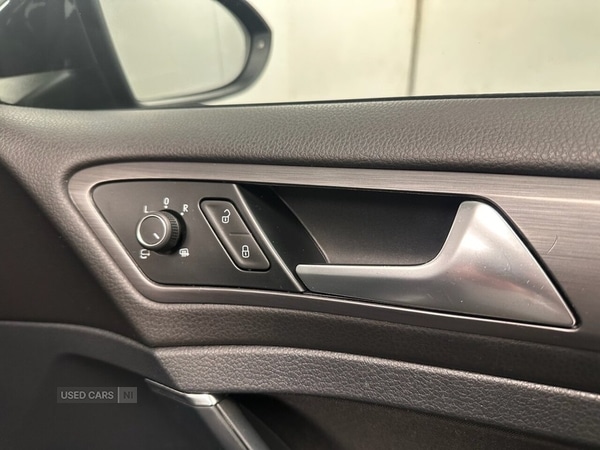 Used Volkswagen Golf 2017 for sale - 77041438: Photo 22
