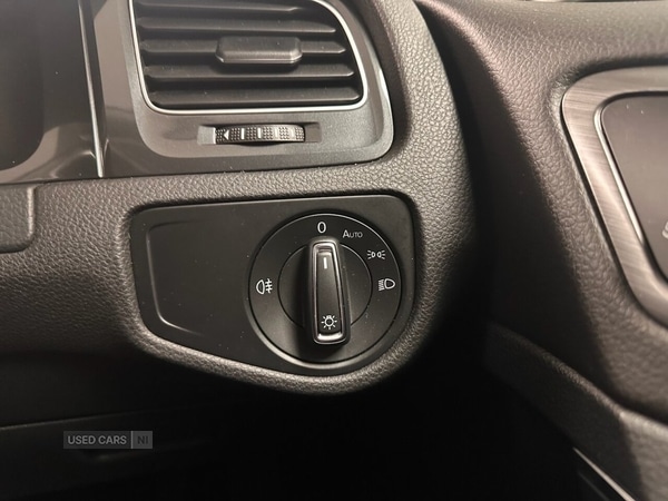 Used Volkswagen Golf 2017 for sale - 77041438: Photo 23