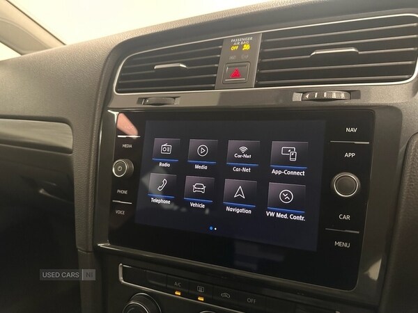 Used Volkswagen Golf 2017 for sale - 77041438: Photo 40