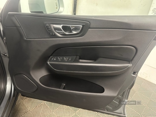 Used Volvo XC60 2018 for sale - 76927205: Photo 32