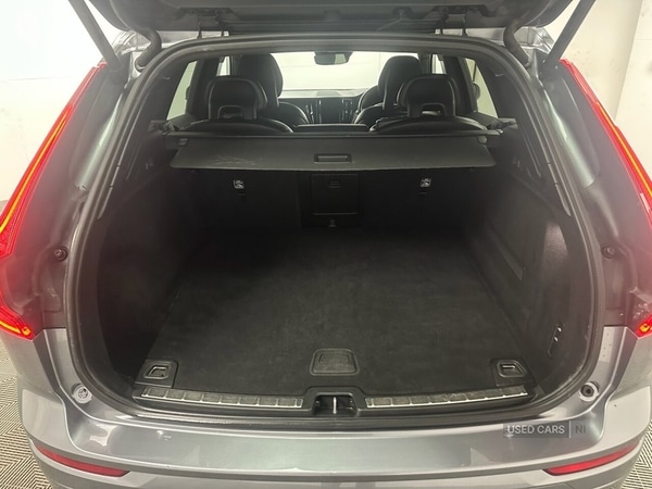 Used Volvo XC60 2018 for sale - 76927205: Photo 8