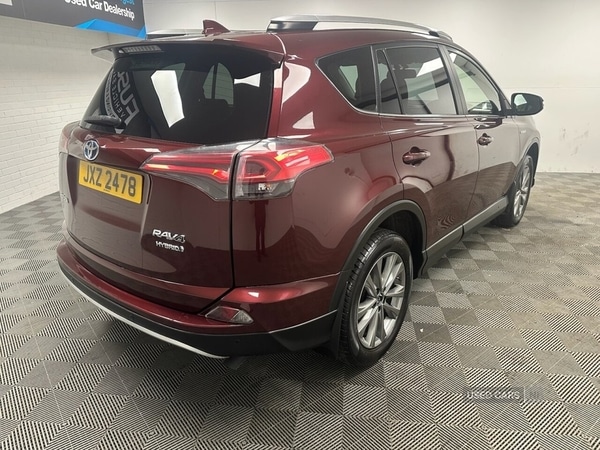 Used Toyota RAV4 2016 for sale - 76500411: Photo 11