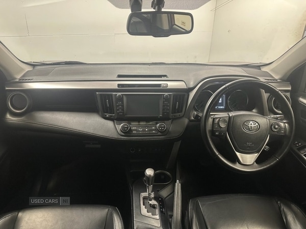 Used Toyota RAV4 2016 for sale - 76500411: Photo 16